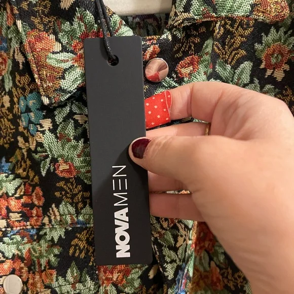 🏷️ BNWT Nova Men Tapestry Trucker Jacket Black Floral Brocade Snap Buttons Sz L - Picture 9 of 12